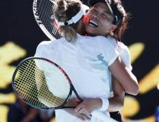 【168sports】豪夺第8个大满贯！女网老将澳网独揽2冠创历史，网友：比肩李娜？