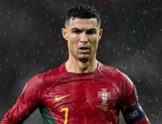 葡萄牙3-2击败斯洛伐克→欧洲预选赛七场胜利