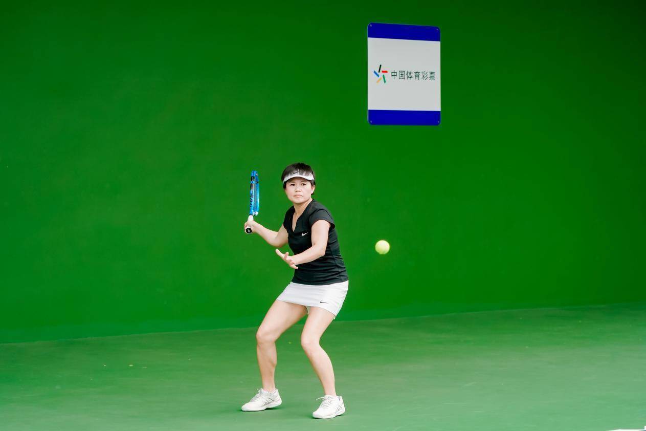 粤港澳大湾区网球团体赛暨广东省业余网球公开赛举行