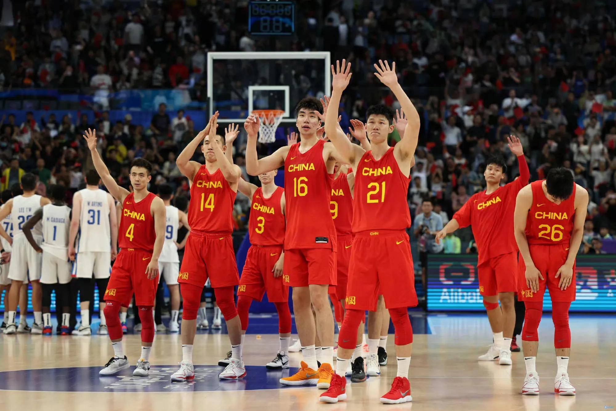 中国男篮主教练要求国内联赛改革，尝试打40分钟的篮球比赛