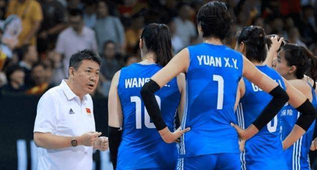 中国女排2比3不敌荷兰女排,,遭遇奥运资格赛两连败