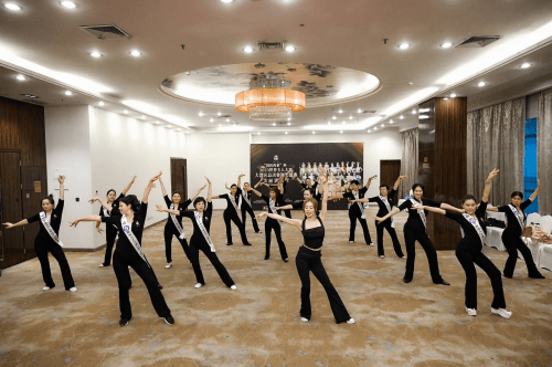 2023世界夫人大湾区赛区总决赛训练营在深圳正式启动