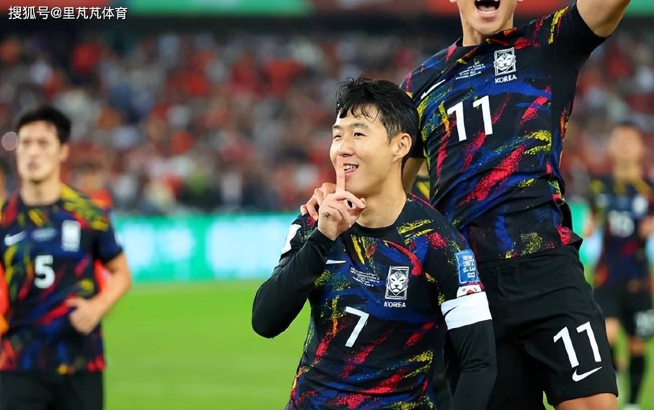 国足0-3输给韩国：孙兴慜主导太极虎胜势，国足策略延续性不足