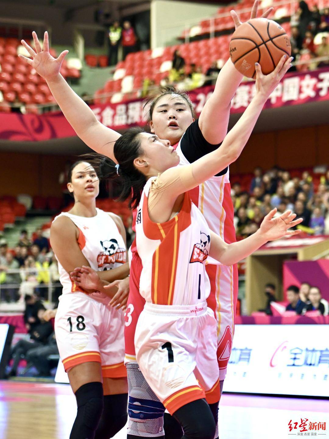 【168sports】92比72再胜山西女篮，四川女篮强势挺进半决赛，剑指冠军