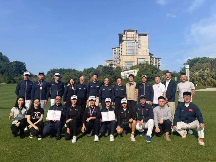 【168sports】平均不到17岁，这群重庆高尔夫少年取佳绩！