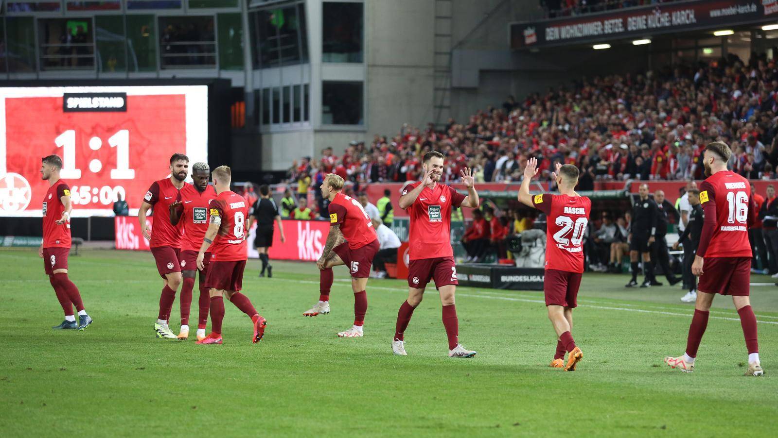 连续7轮不败，暂列积分榜第三，“红魔”何时重回德甲联赛？