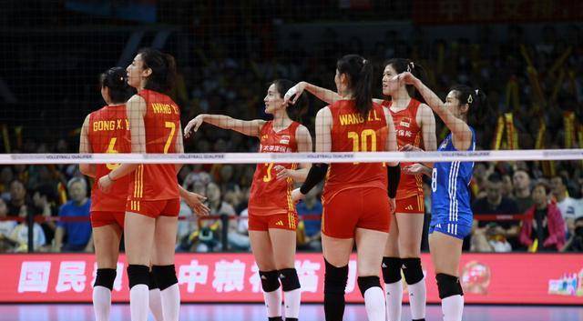 168sports-无缘直通巴黎！中国女排1-3不敌多米尼加遭三连败，女排状态成谜