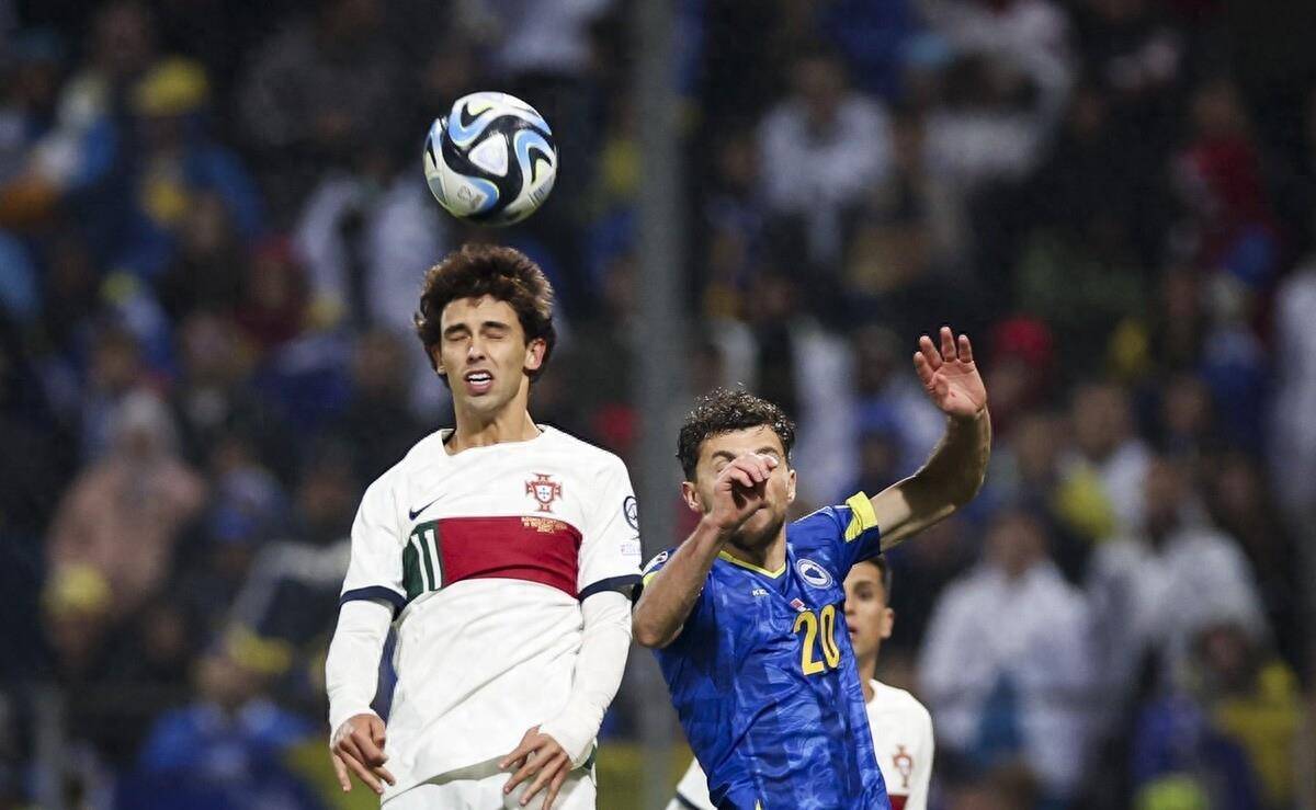 欧预赛-C罗连场梅开二度 葡萄牙5-0客胜波黑 提前两轮锁定小组头名