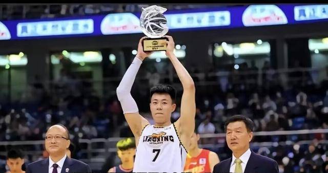 2023年中国篮球界的阴霾与一丝曙光