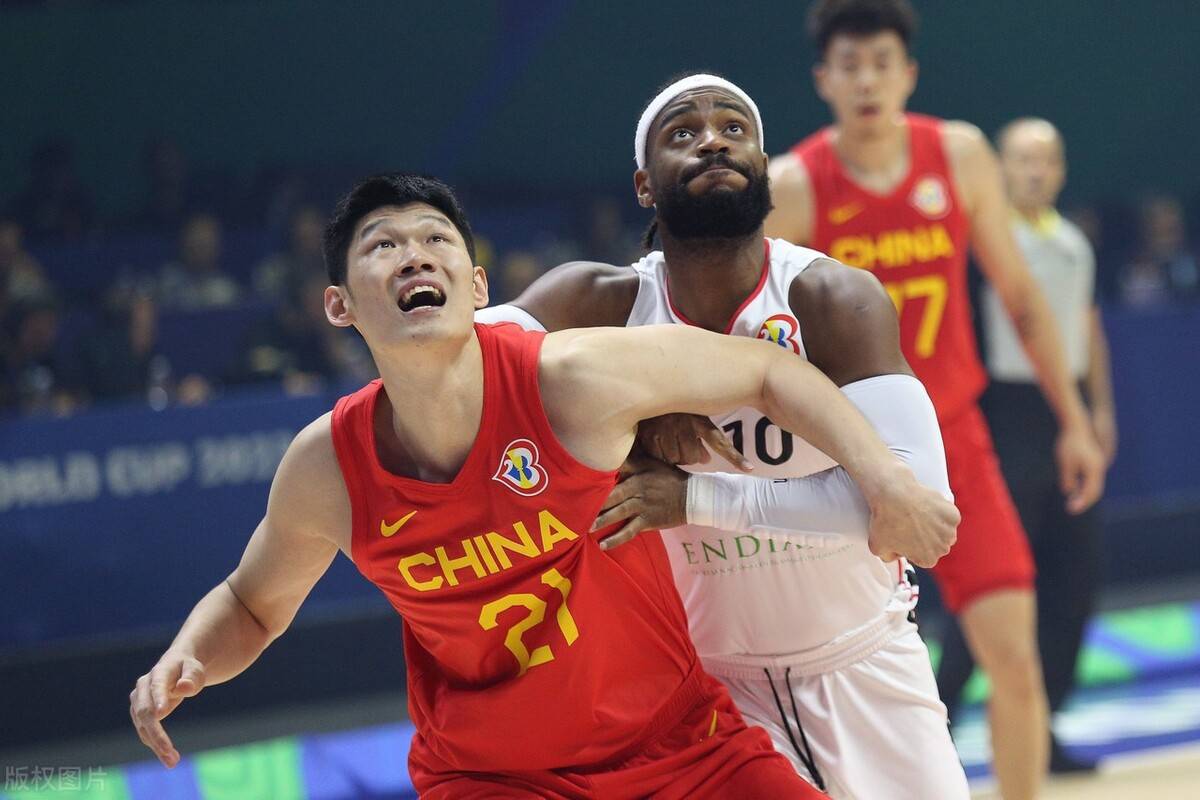 中国男篮首胜空欢喜一场，日本逆转取两胜，姚明大搞归化高兴早了