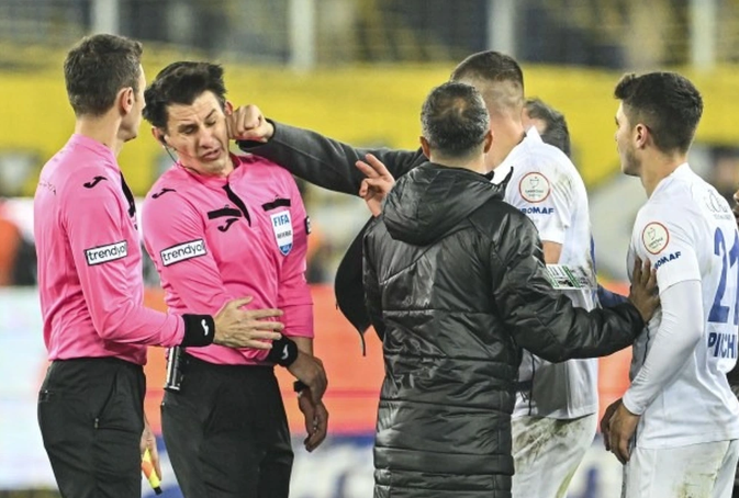 168sports-土耳其足球俱乐部主席因袭击裁判被拘留